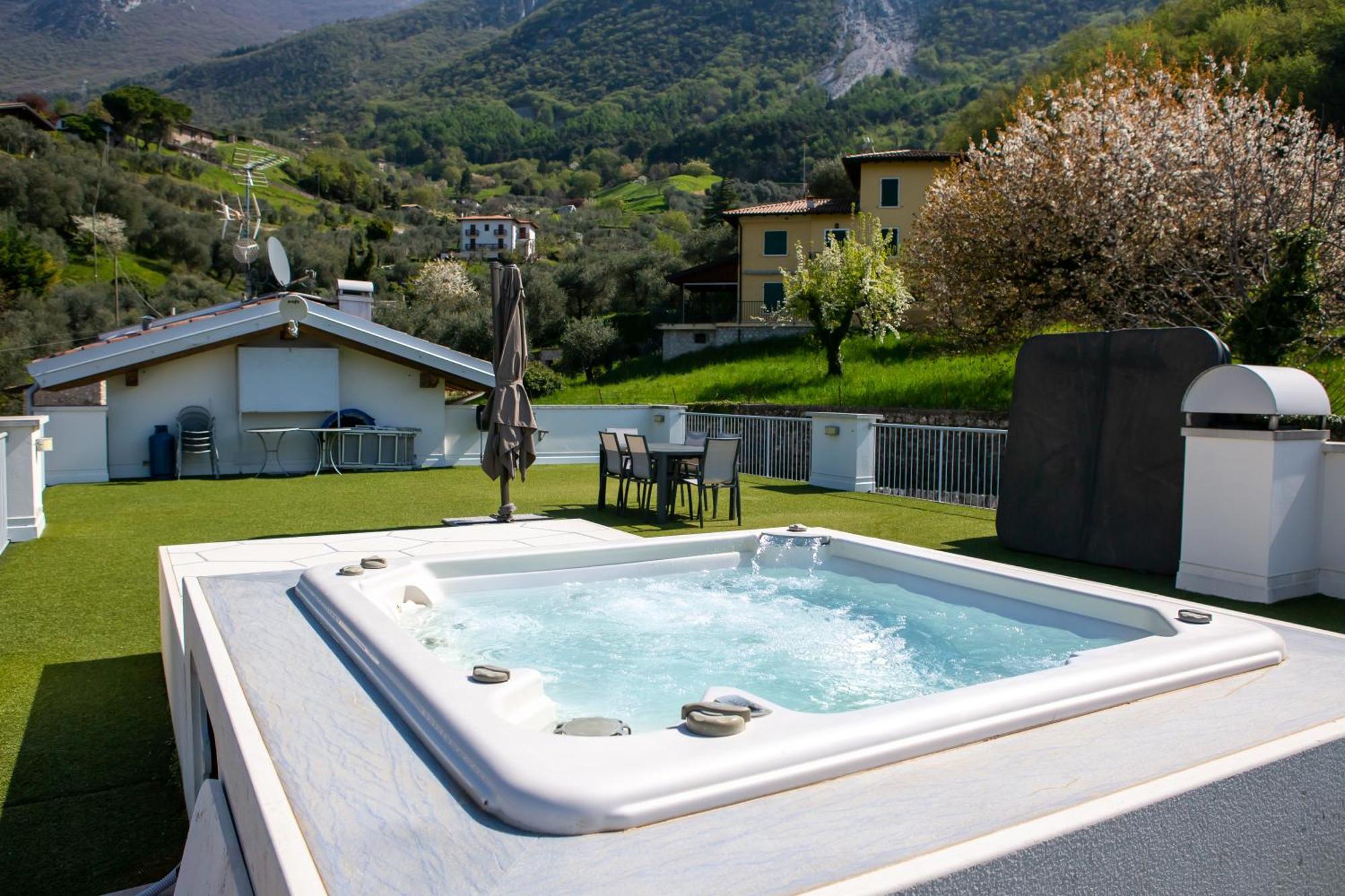 Luxury Val Di Monte Malcesine